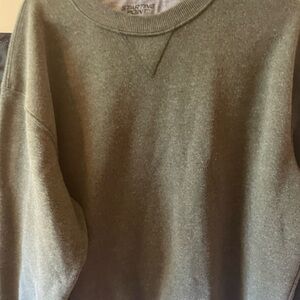 Sweatshirt crew neck size XL